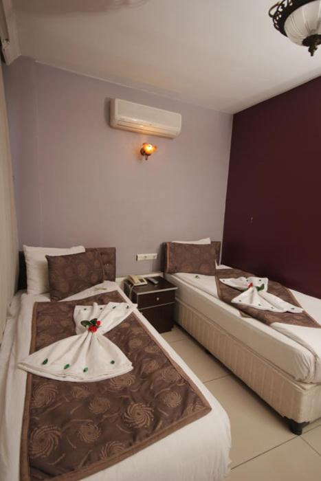 Deluxe Hotel Konya Room photo